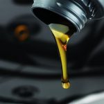 Масло Лукойл 5W40:&nbsp;свойства, преимущества и недостатки