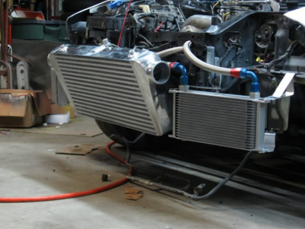 Маслокулер в двигателе: когда нужен и как установить