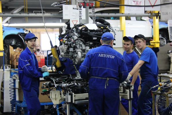 Минпромторг ожидает роста оборота средств на авторынке РФ на 3,5% в 2023 году