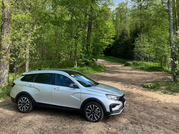 Новая LADA Vesta NG и семь ее китайских конкурентов