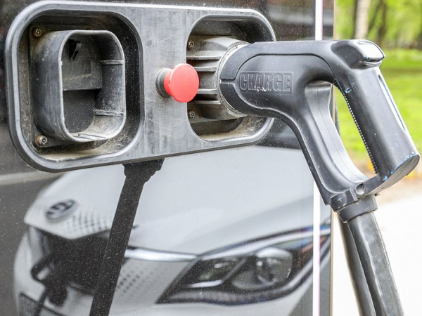 Почему все машины из Китая скоро станут &laquo;гибридами&raquo;