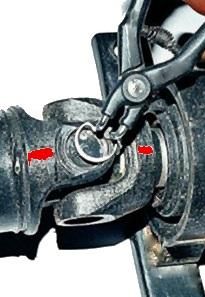 Самостоятельная замена крестовины карданного вала Самостоятельная замена крестовины карданного вала