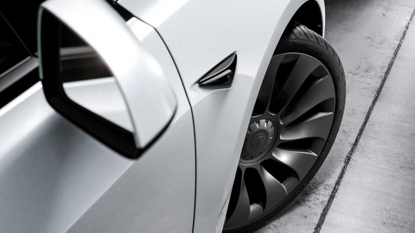 Tesla проводит секретные испытания над Model 3 Tesla проводит секретные испытания над Model 3