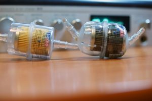 Замена топливного фильтра: где стоит топливный фильтр и как его заменить