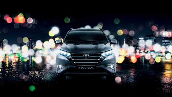 Семейный кросс-вэн Toyota Rush появился в России