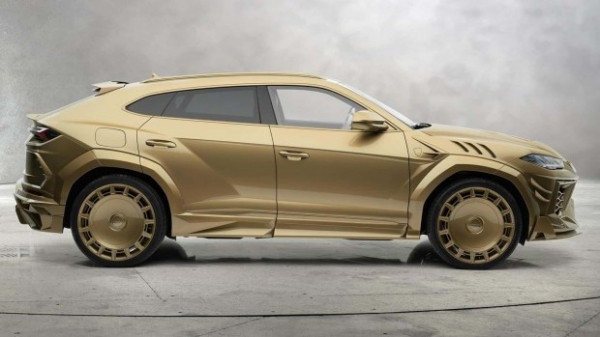 Компанія Mansory представила повністю золотий Lamborghini Urus