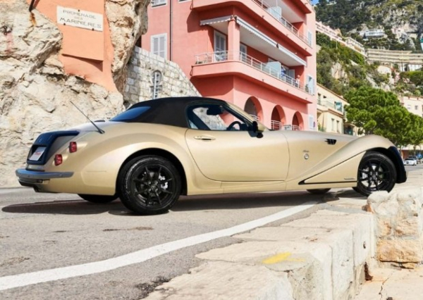 Mazda MX-5 отримала дорогу версію ретро-стилі