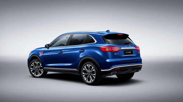 Названы российские цены на кроссовер Hongqi HS5