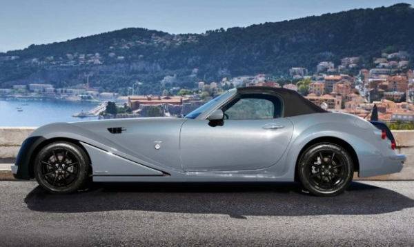 Mazda MX-5 отримала дорогу версію ретро-стилі