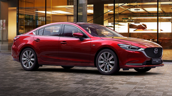 На рынке РФ появился новый седан Mazda дешевле 3 млн рублей