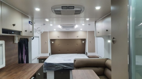 В Австралії представили ідеальний дім на колесах для закоханих