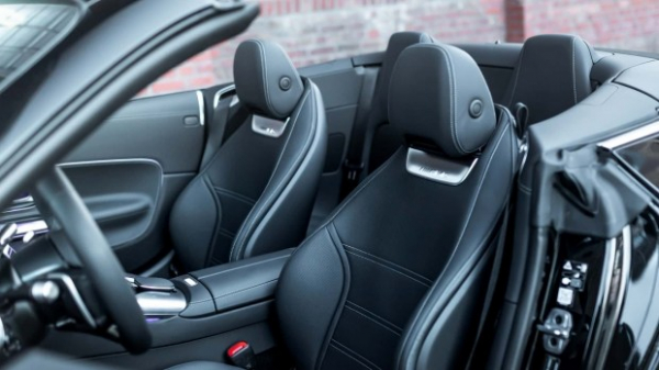 Mercedes-AMG SL 63 отримав оновлення від Manhart