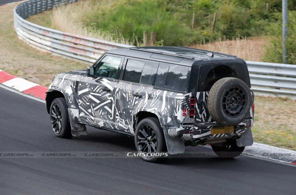 Премиальный внедорожник Land Rover Defender SVX тестируют на Нюрбургринге Премиальный внедорожник Land Rover Defender SVX тестируют на Нюрбургринге