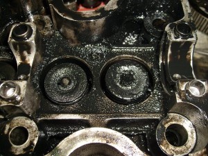 Синий или сизый цвет дыма в выхлопе дизельного двигателя