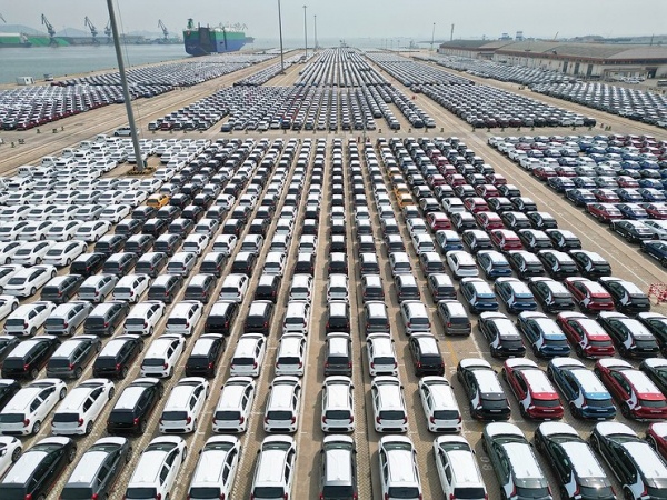 Утилизация импорта: автодилеры оценили масштаб грядущего подорожания иномарок