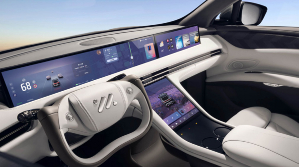 В Россию доставили элитный кроссовер IM LS7 от SAIC стоимостью 8,9 млн рублей