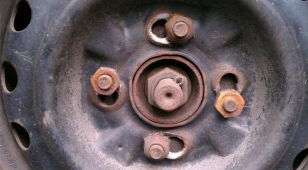 Все о разболтовке колесных дисков