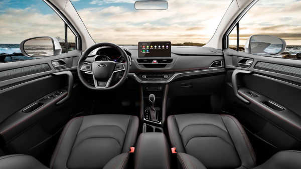 В России начнут продавать новый китайский кроссовер дешевле 2 млн рублей