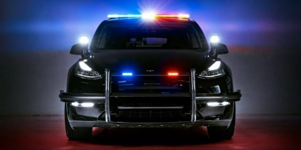 Електромобіль Tesla Model Y отримав поліцейську версію