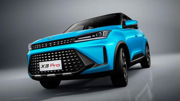 В России стартовало производство двух новых кроссоверов меньше Hyundai Creta