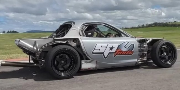 Mazda RX-7 укомплектували шестироторним двигуном Pulse Performance Mazda RX-7 укомплектували шестироторним двигуном Pulse Performance