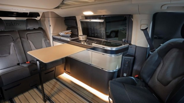 Новий Mercedes-Benz Vito отримав розкішну версію для подорожей