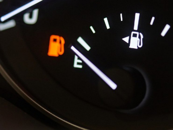 Двукратный расход топлива: кто виноват в резком росте потребления горючего