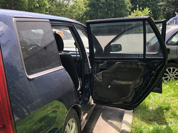 Как быстро и дешево решить проблему скрипящего пластика в салоне авто