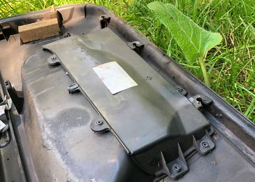 Как быстро и дешево решить проблему скрипящего пластика в салоне авто