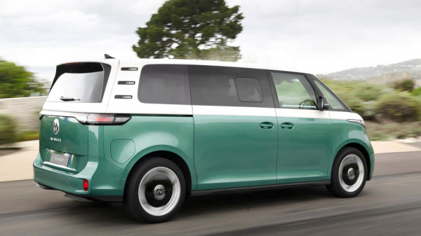 Компания Volkswagen превзошла Tesla по продажам электромобилей 