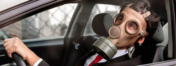 Неприятный запах в салоне автомобиля: причины и способы устранения