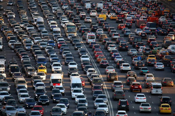 &laquo;РГ&raquo;: Эксперты рассказали, чем опасны пригнанные из-за рубежа автомашины 