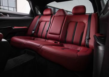 Таксисты рассказали, как &laquo;стареет&raquo; Kia K5: стоит ли покупать подержанного &laquo;корейца&raquo;