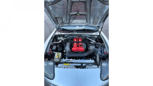 Взгляните на эту Mazda Miata 1993 года с обвесом в стиле Aston Martin 