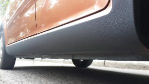 Защита порогов автомобиля: чем обработать пороги