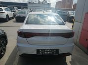 Затариться по дешевке: как мы покупали бюджетный седан Iran Khodro Tara