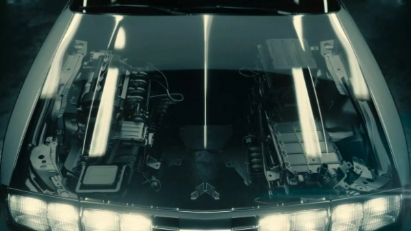 У США показали незвичайний автомобіль з оригінальним кермом та прозорими дверима