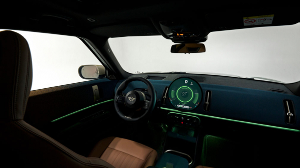 Представлен абсолютно новый Mini Cooper с электрической системой