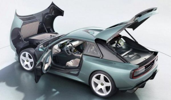 Знаменитий Audi Sport Quattro відтворили у форматі електромобіля