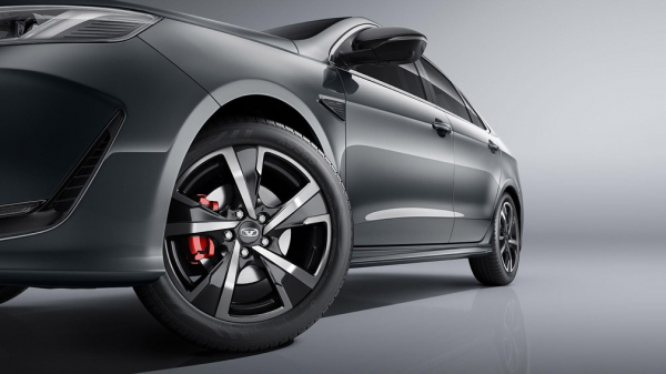 Китайский седан российской сборки получил новую комплектацию