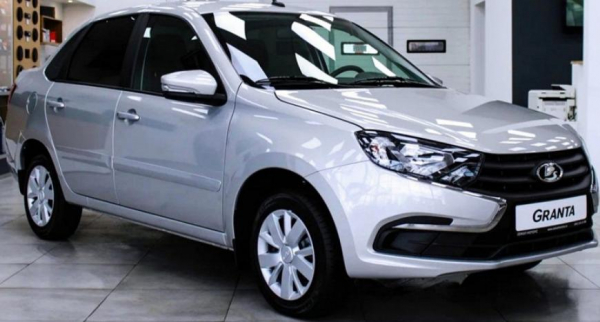 «АвтоВАЗ» начал выпускать автомашины Lada Granta в сером цвете раньше запланированного «АвтоВАЗ» начал выпускать автомашины Lada Granta в сером цвете раньше запланированного