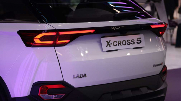 Концерн АвтоВАЗ развеял слухи о новой и самой дорогой LADA в своей истории