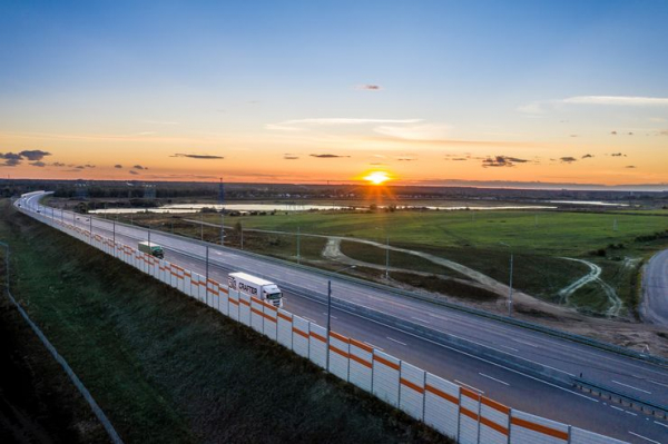 Чтобы никто не ездил: как и зачем в России строят платные дороги