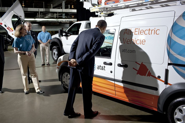 Электрический автопарк: опыт 5 крупнейших компаний мира