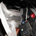 Форд Фокус 2: замена салонного фильтра своими руками