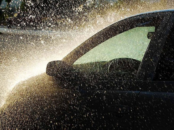 Как осенние дожди «разводят» водителей на большие деньги Как осенние дожди «разводят» водителей на большие деньги