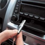 Как подключить ЮСБ к магнитоле, Bluetooth AUX и другие решения