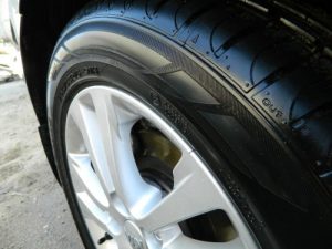 Как сделать чернитель шин самому: лучшие способы Как сделать чернитель шин самому: лучшие способы