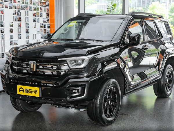 Названы цены и дата старта продаж рамного внедорожника Tank 400