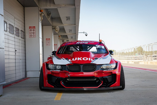 Праворульная BMW? Для дрифта? Тюнинг BMW 3 series V E92